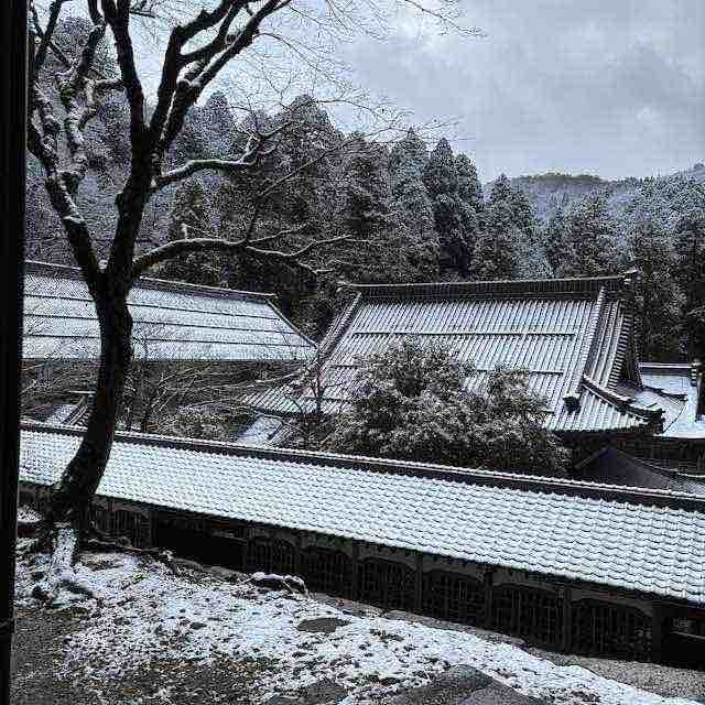 冬景色の永平寺
