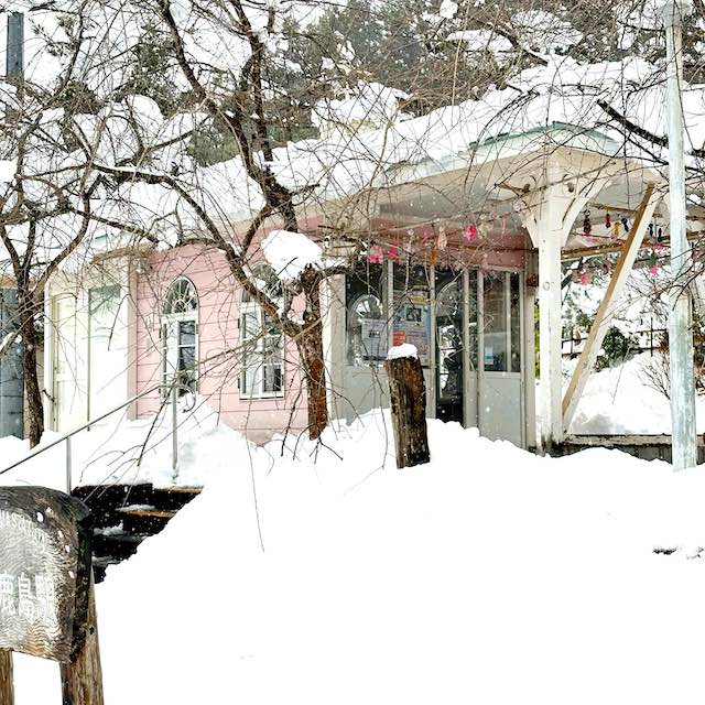 雪の能登鹿島駅