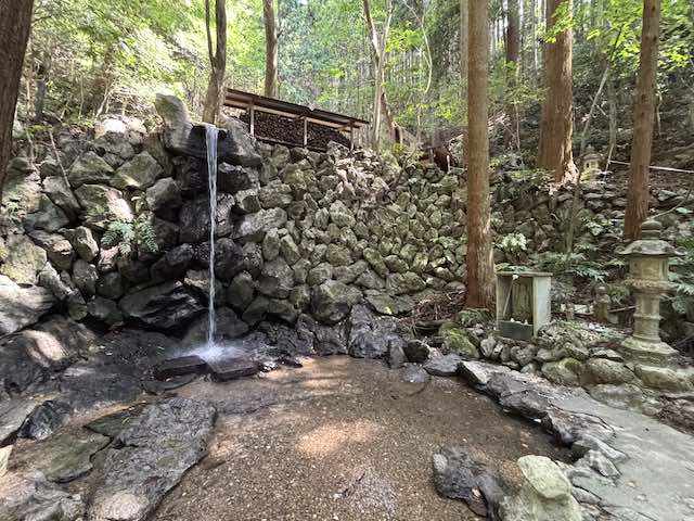 天の岩戸にある禊の滝