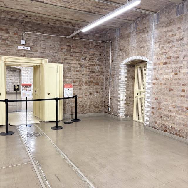 日本銀行 見学ツアー 金庫エリア