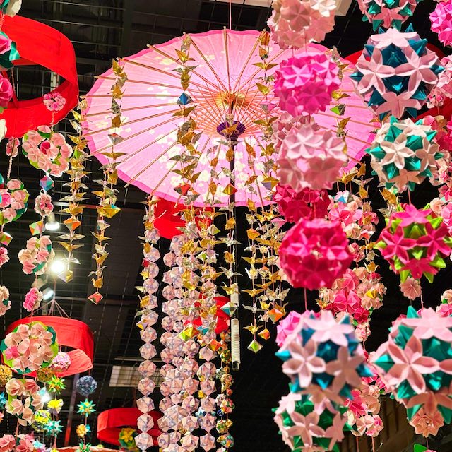 瀬戸蔵ミュージアムの折り紙つるし雛