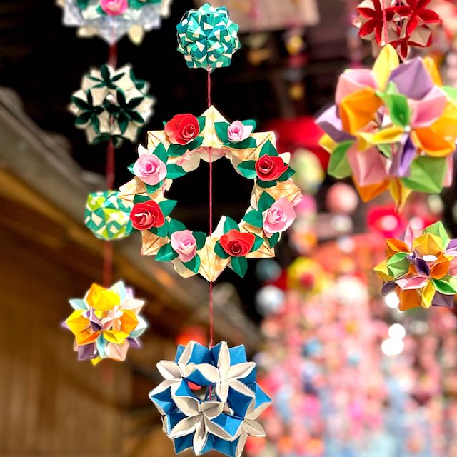 瀬戸蔵ミュージアムの折り紙つるし雛