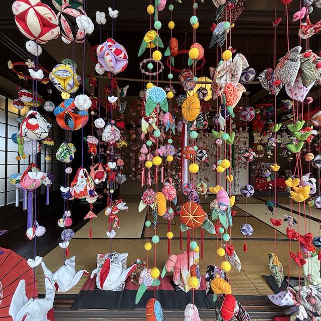 花久の里のつるし雛飾り