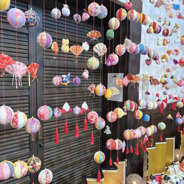 花久の里のつるし雛飾り