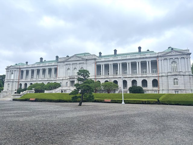 迎賓館赤坂離宮本館の背面