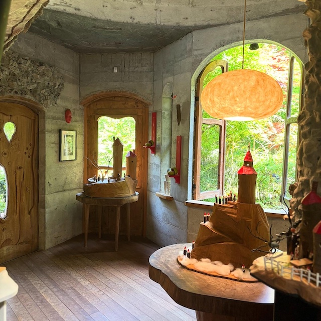 友永詔三作品 深沢小さな美術館