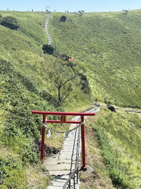 大室山のお鉢めぐり遊歩道