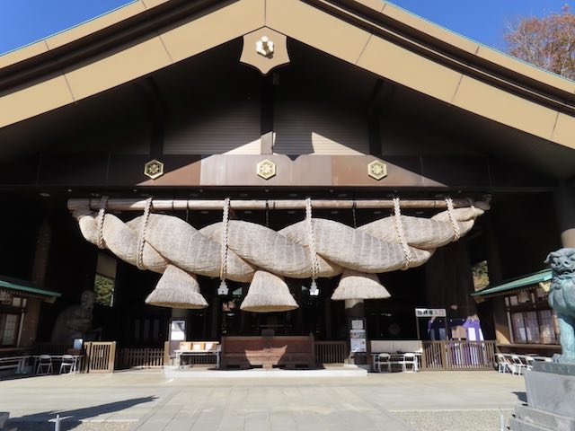 常陸国出雲神社 拝殿と巨大注連縄