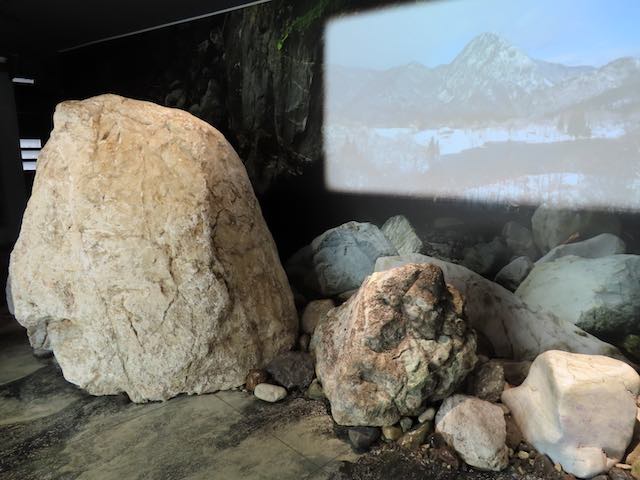 フォッサマグナミュージアムに展示されている翡翠