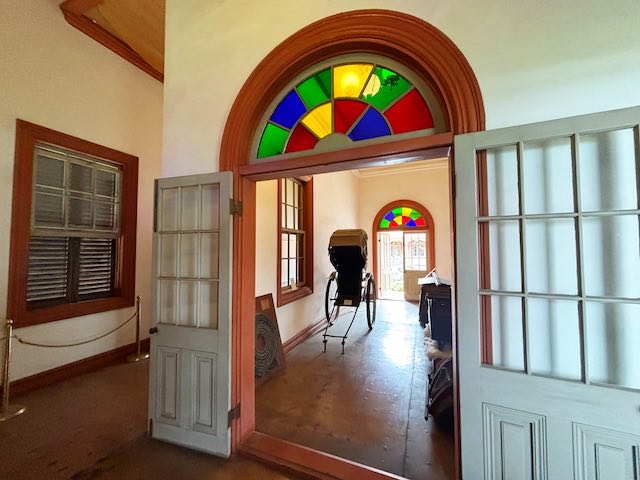 山形市郷土館 内部の診察室