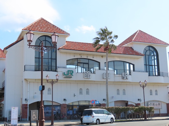 JR館山駅舎