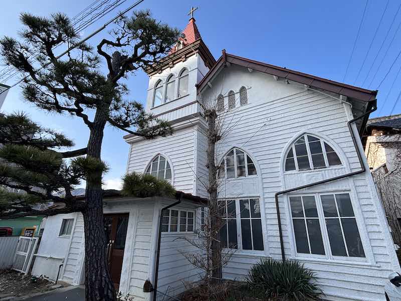 上田新参町教会の外観