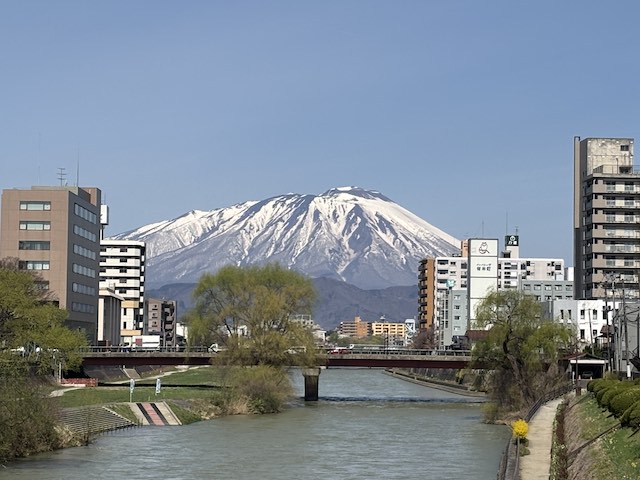 開運橋から見た岩手山