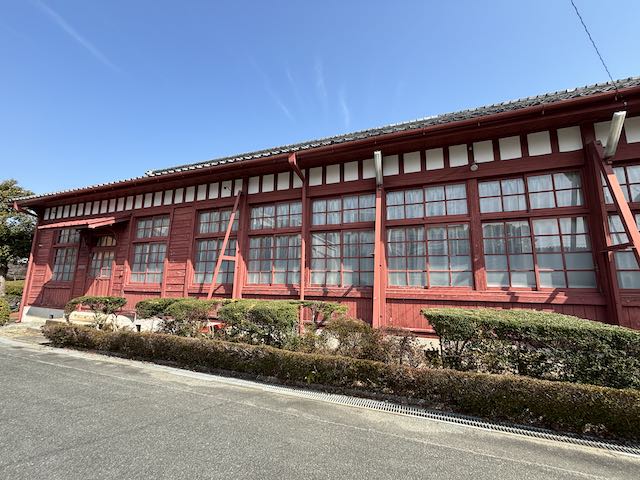 三重県立松阪工業高等学校の赤壁校舎