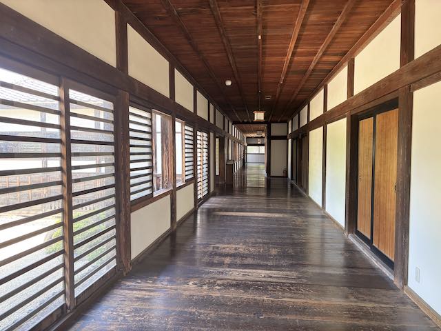 風通しの良い川越城本丸御殿の廊下
