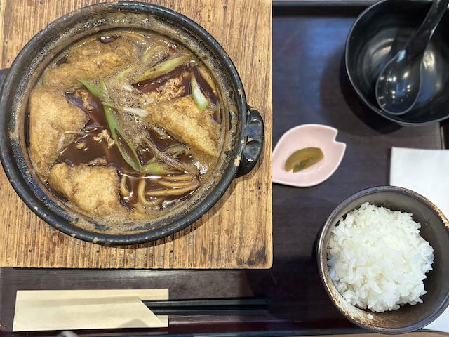 八丁味噌煮込みうどん定食